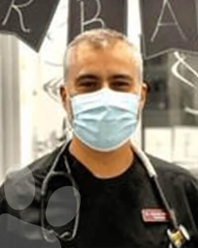 Dr. Alonso Bayon